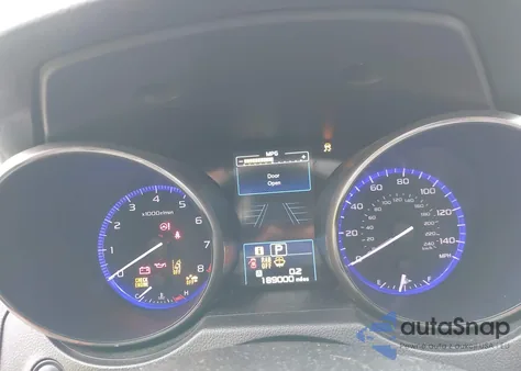 2017 Subaru Outback 2.5I Touring z USA, uszkodzony, nr VIN 4S4BSATC1H3289152